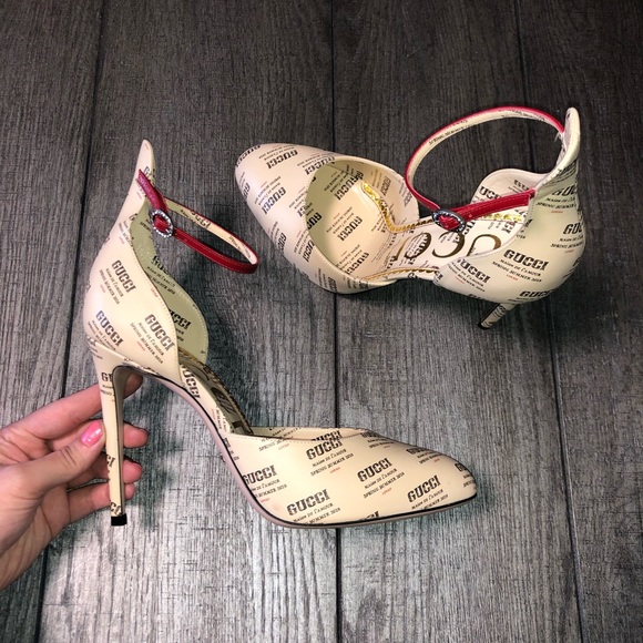 Gucci Shoes - Gucci Logo Pumps